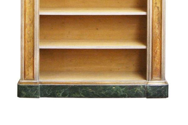 Libreria ricostruita con materiale antico. Margheri Antichità
