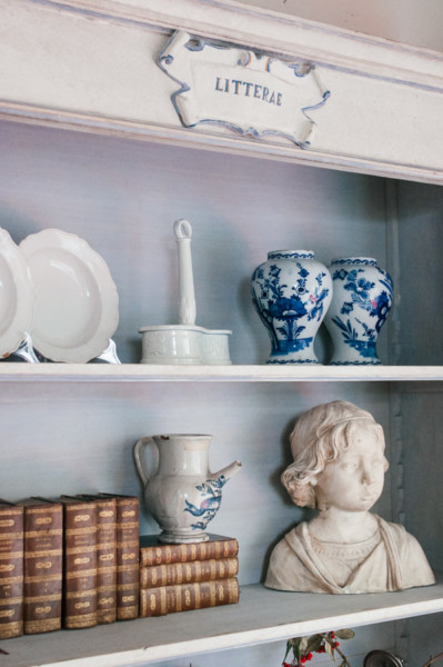 Librerie ricostruire con materiale antico
