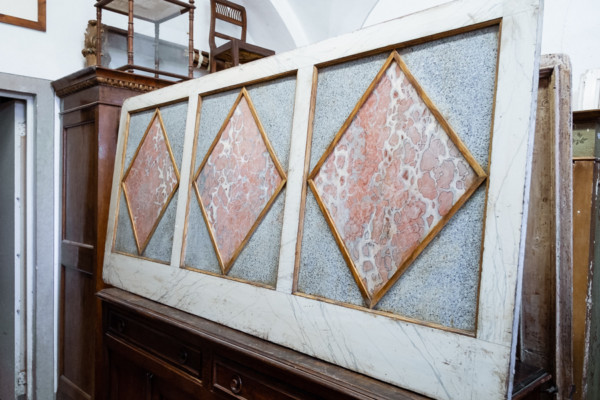 Pannello con decorazione a finto marmo, Toscana 1800. Margheri Antichità