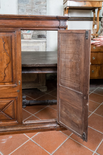 Telaio a muro con sportelli, Piemonte 1700. Margheri Antichità